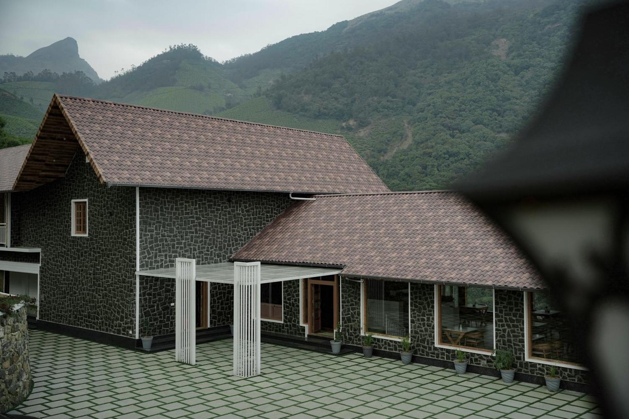 Hotel The Teatree Munnar Suryanelli Exterior foto