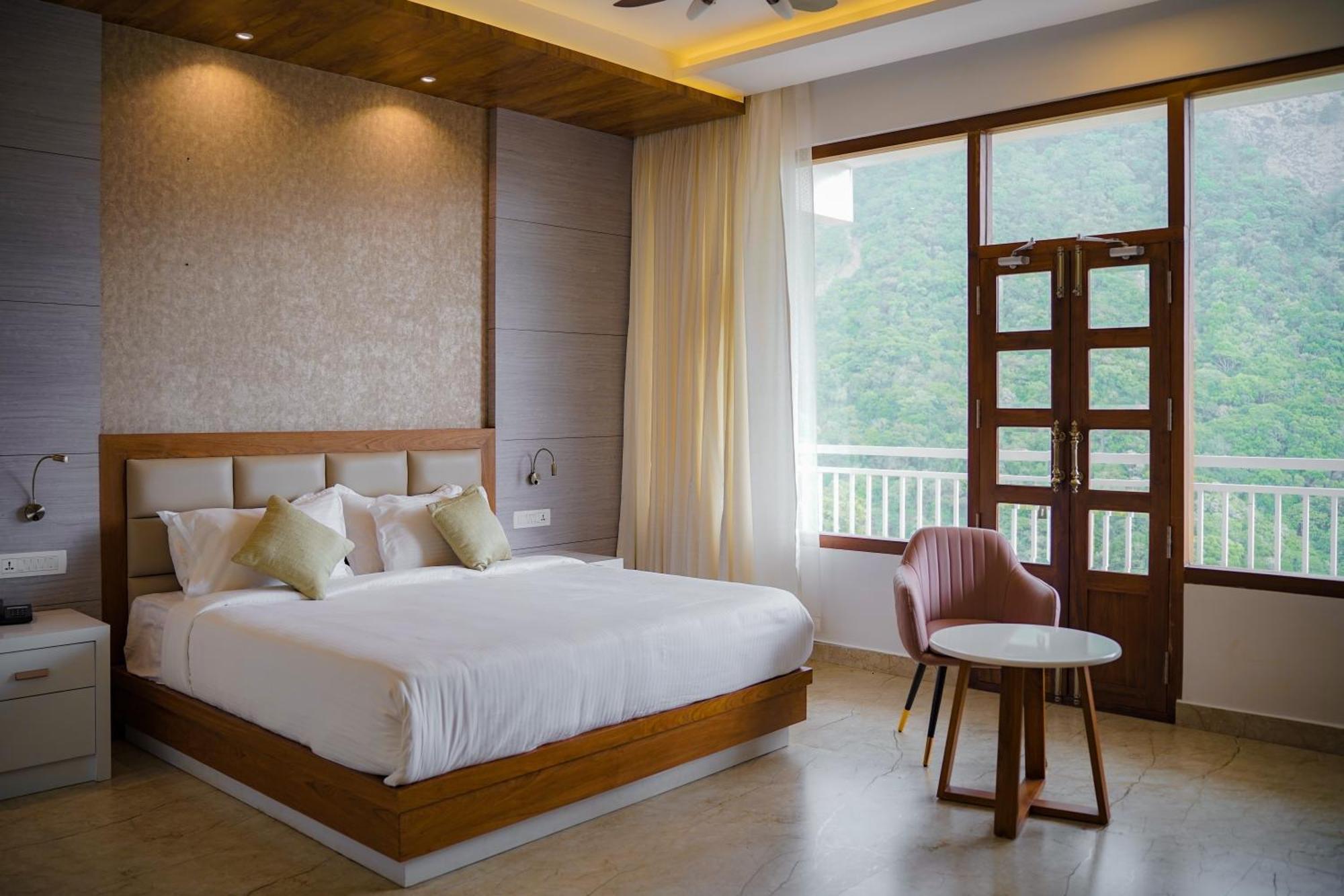 Hotel The Teatree Munnar Suryanelli Exterior foto