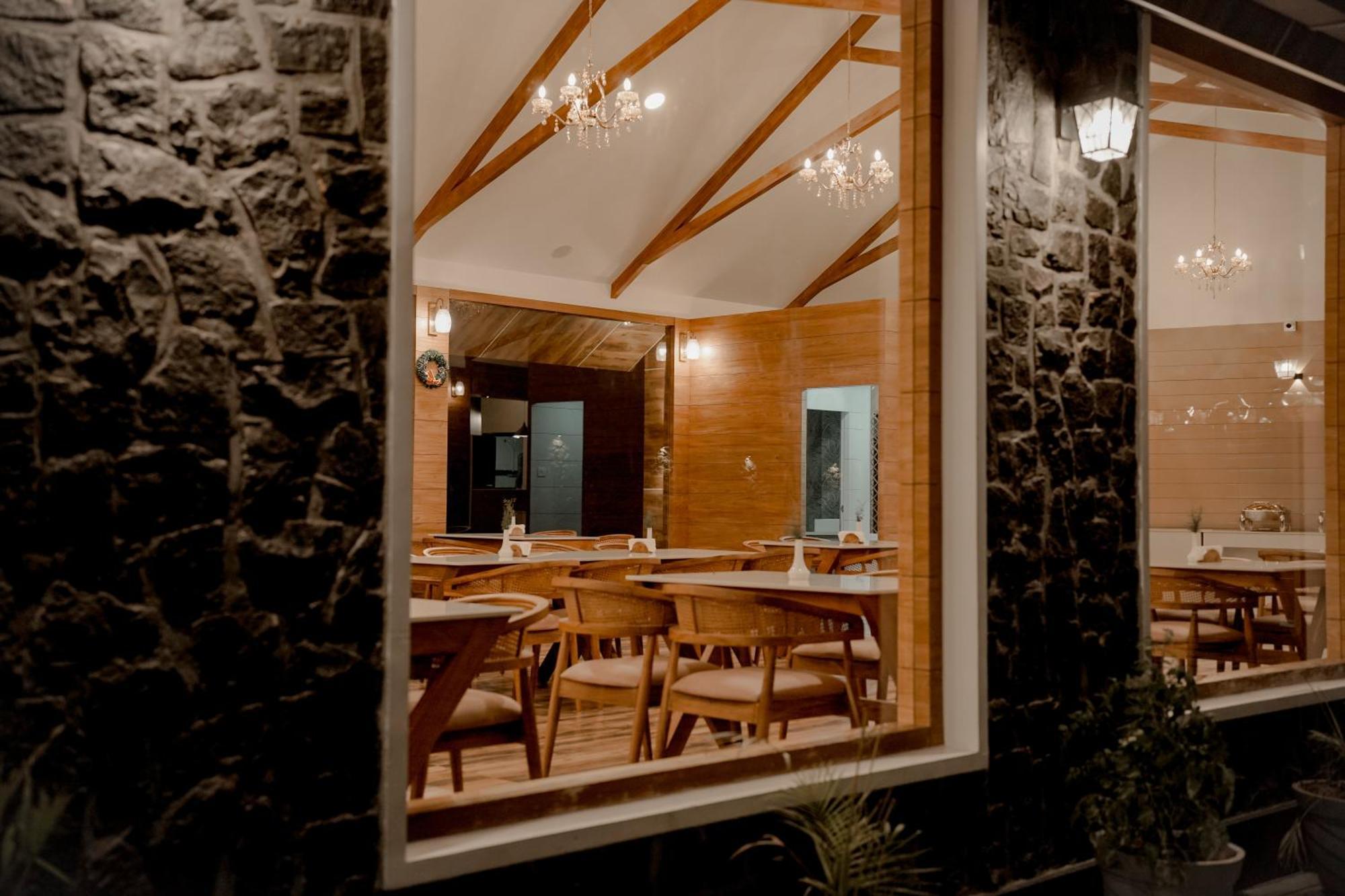 Hotel The Teatree Munnar Suryanelli Exterior foto